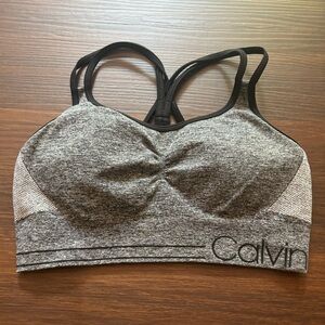 Calvin Klein Sportsbra